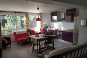 Apartamento T28 Edif Europa y parking gratuito